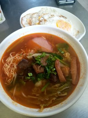 Tom Yum Noodle soup. Piping Hot and yummy! at Kuaile Vegetarian Food in Phnom Penh