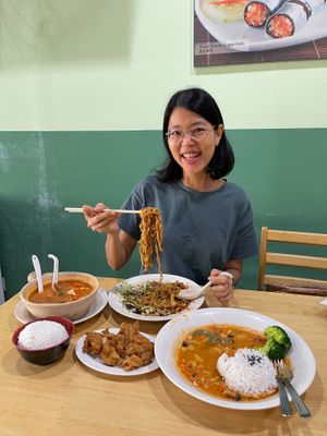🍜Korean Jajang Noodle RM10.00 (request to omit egg)
Discount: 10% 1 × RM 9.00

🍛Japanese Curry Rice RM13.00 (request to omit butter)
Discount: 10% 1x RM 11.70

🍚Kor at Lohas Vegetarian Bistro in Petaling Jaya