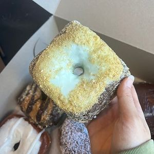 blueberry key lime at Valkyrie Doughnuts in Orlando