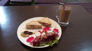 Sumac Tofu Sandwich and Tahini Mocha Smoothie at Bodhi Greens in Dharamshala