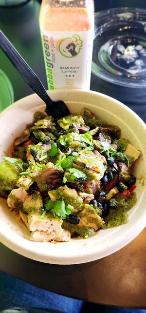 Fiesta Bowl (quinoa & mindful chik'n) with Immunity Support juice at grabbagreen in Killeen