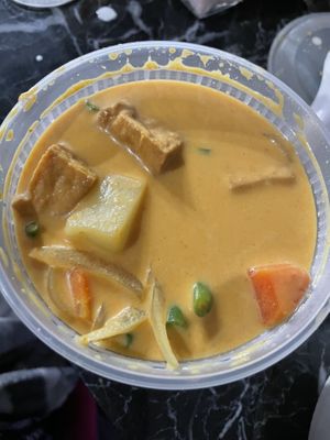 Thai yellow curry  at Grains  in San Diego