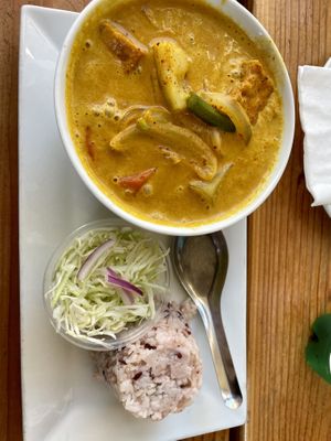 Tofu curry  at Grains  in San Diego