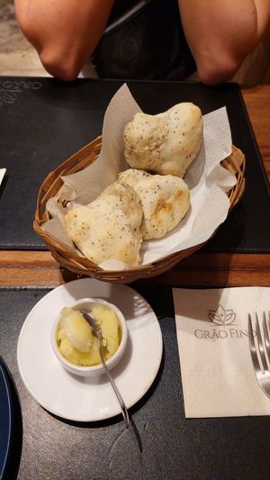 Cesta de pão de queijo #SQN at Grao Fino in Sao Paulo