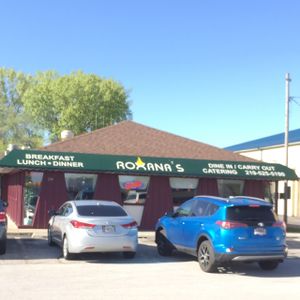 exterior at Roxana's Restaurant in Merrillville