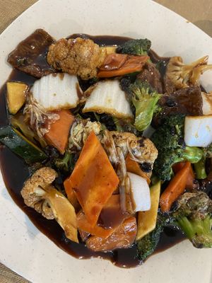 Beef black bean stir fry  at Vegie Bowl in Springvale