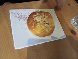 Słodka bułeczka at Zjadliwości in Lodz