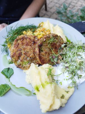  at Zjadliwości in Lodz