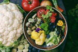 Buddha bowl at Zjadliwości in Lodz