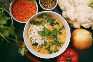 Dal with cauliflower at Zjadliwości in Lodz