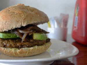 elvegano at La Vegana in Valparaiso