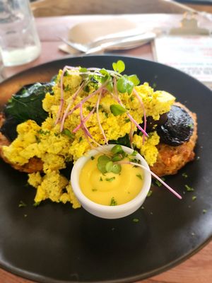 Vegan Eggs Bene at The Botanist in Wellington