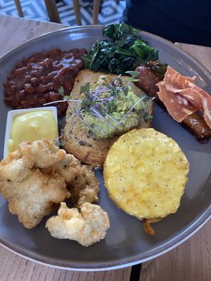 Big breakfast   at The Botanist in Wellington