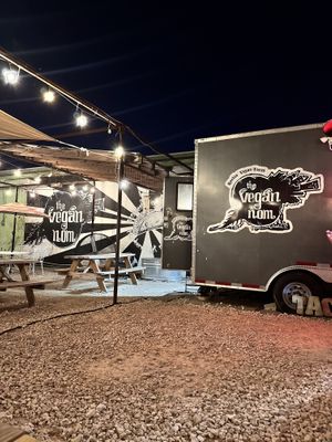 Food truck seating area  at The Vegan Nom - E Cesar Chavez  in Austin