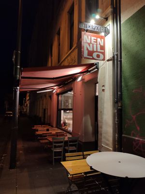 Entrance at Antica Pizzeria Nennillo in Cologne