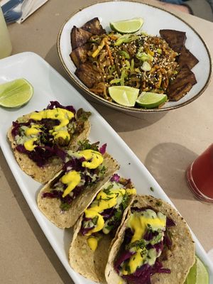 Main! Tacos and Pad Thai  at De/Raiz Cocina Café - Calle 65 in Bogota