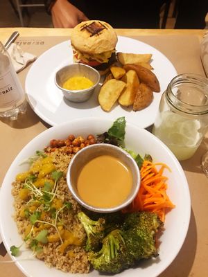 Bowl + burger  at De/Raiz Cocina Café - Calle 65 in Bogota