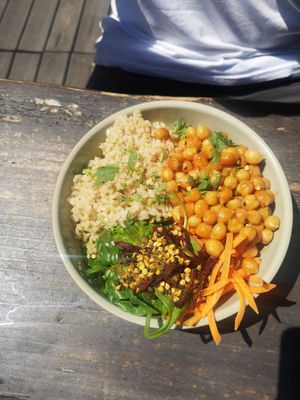 Chickpea curry at The Therapist - LxFactory in Lisbon