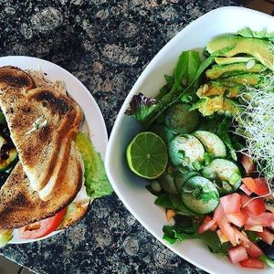 Clean Green Salad at Honey Cup Coffee and Kitchen in Oxnard