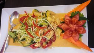 Gaeng Massamam with vegetables at Thai Royal in Neuss