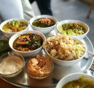 platter at Kitniya in Tel Aviv