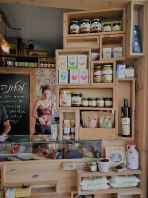 healthfood store at Mauna - Vegan Kitchen in Mitzpe Ramon