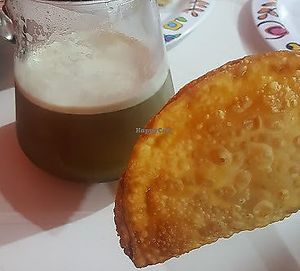 Caldo de cana e pastel at Pastelaria da Ione in Joao Pessoa