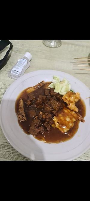  at Alay Vegetarian in Singaraja