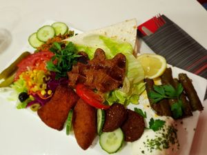 menu mix 1 at Lagash in Genk