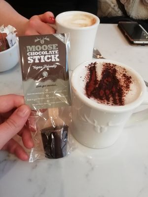 Vegan hot chocolate set up at Moose Coffee in Manchester