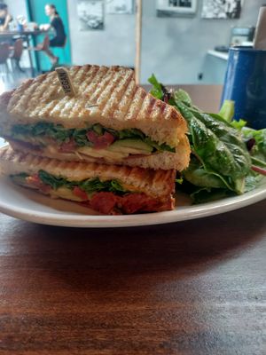 BLT at The Wild Chive in Long Beach