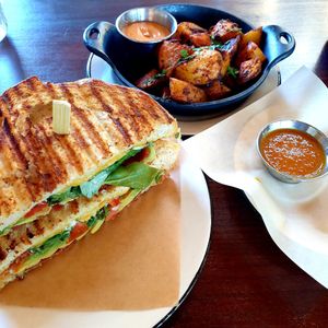 best blt at The Wild Chive in Long Beach