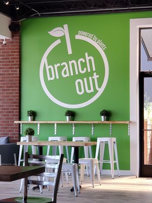 Clean setting at Branch Out in Paducah