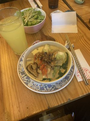 Curry de maní 👌🏽✨ at Helecho in Medellin