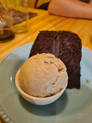brownie with ice cream at Helecho in Medellin