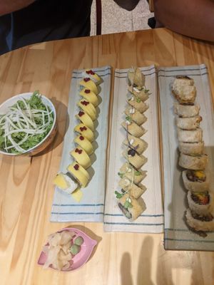 Rolls, salad, wasabi and ginger. at Helecho in Medellin