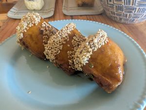 Tofu pockets stuffed with delicious rice with fresh veg at Helecho in Medellin