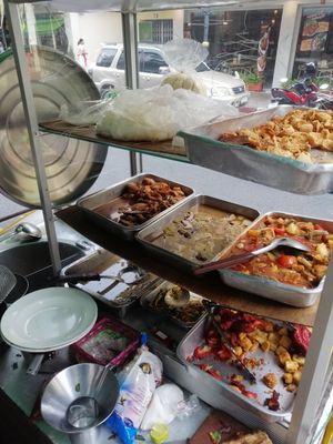 Food on offer at Pan Road - Vegan Food Cart in Bangkok