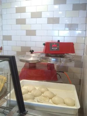 pizza crust press at Blaze Pizza in Mason