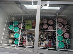 Ice cream (almost all vegan) at Hole Foods Deli & Cafe in Mousehole