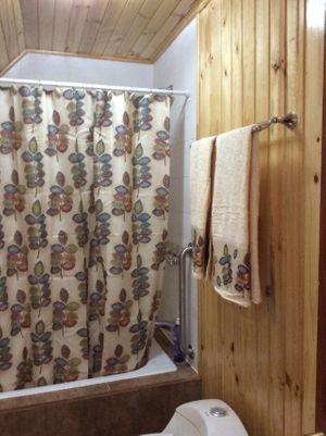 Private bathroom. at Refugio Lodge in Futaleufu