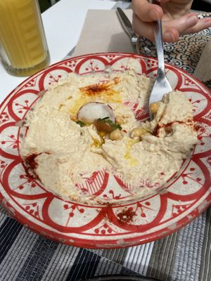 Hummus   at Alamir in Tenerife
