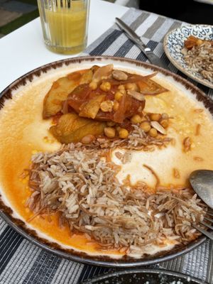 Musakaa. Aubergines a bit bland. Almonds were a nice touch tho    at Alamir in Tenerife