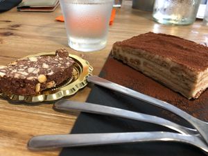 Chocolate salami & Veganisu at Dall'Albero in Rome