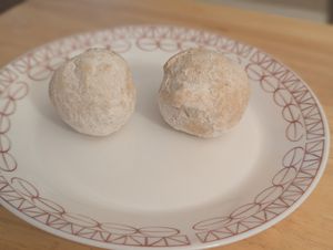 Cinnamon and sugar donuts at Gooseberries in St Louis