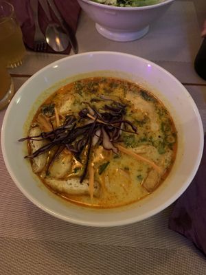 Tasty Coconut Curry! at La Palanche d'Aulac in Paris
