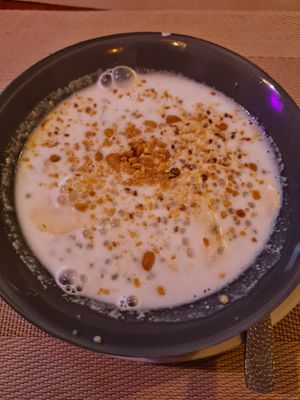 Dessert tapioca lait de coco banane at La Palanche d'Aulac in Paris