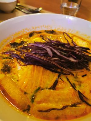 Bouillon au curcuma at La Palanche d'Aulac in Paris