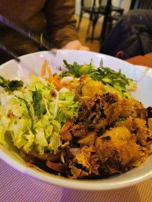 Bobun at La Palanche d'Aulac in Paris