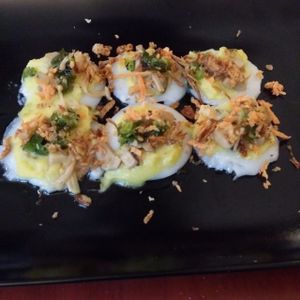 Banh beo (entrée à la vapeur / starter) at La Palanche d'Aulac in Paris